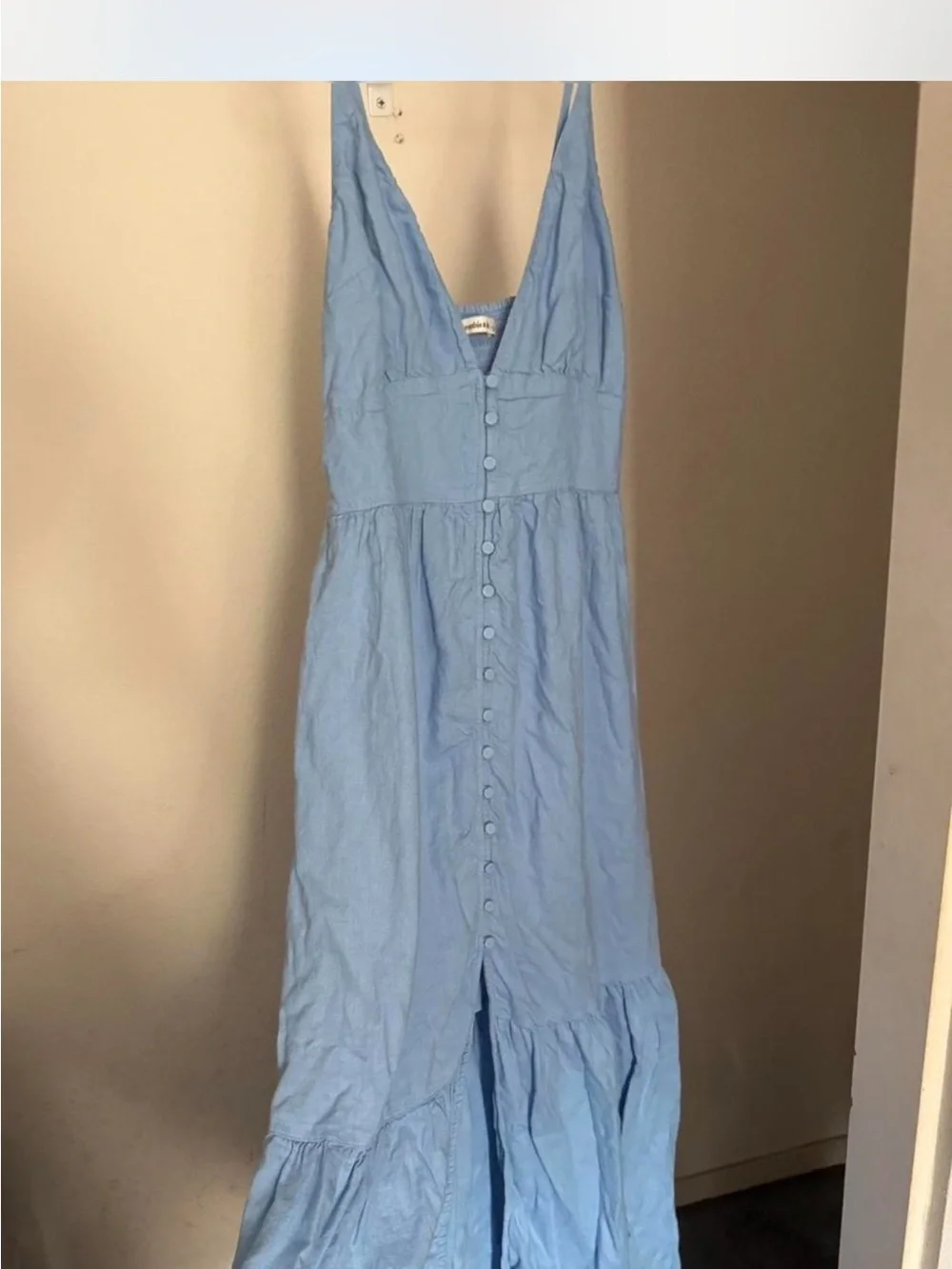 Abercrombie & Fitch flowy light